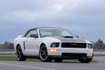 Ford Mustang GT Convertible 2006 года